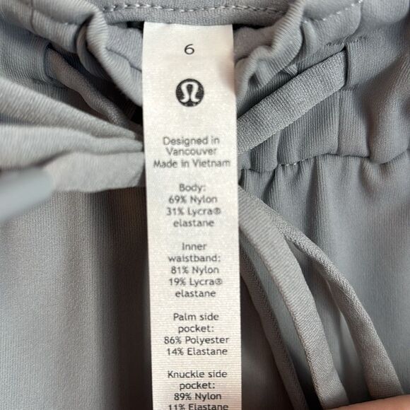 Lululemon Women’s gray Stretch High-Rise Crop pull on pants casual size 6 - GUC - Picture 12 of 15
